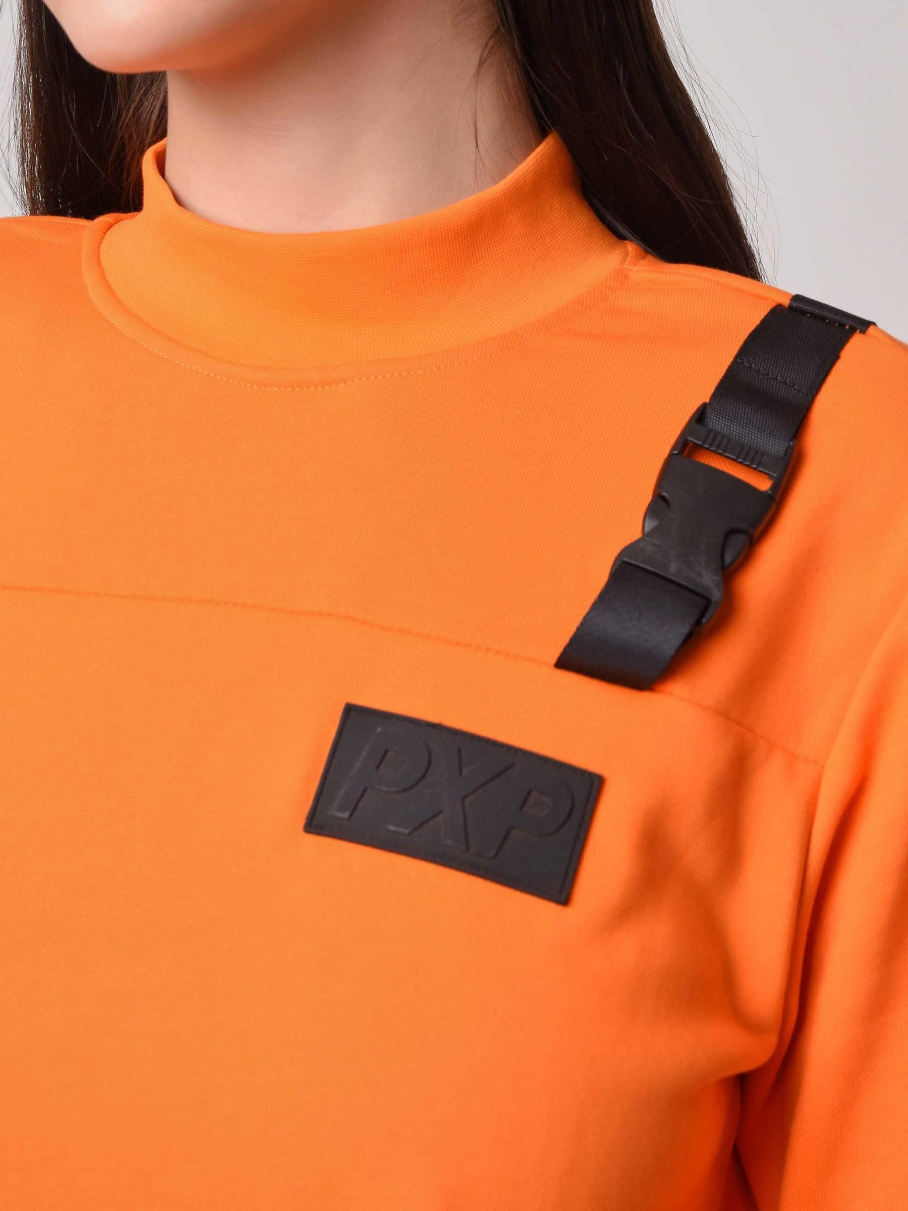 Sweat col montant avec clips devant