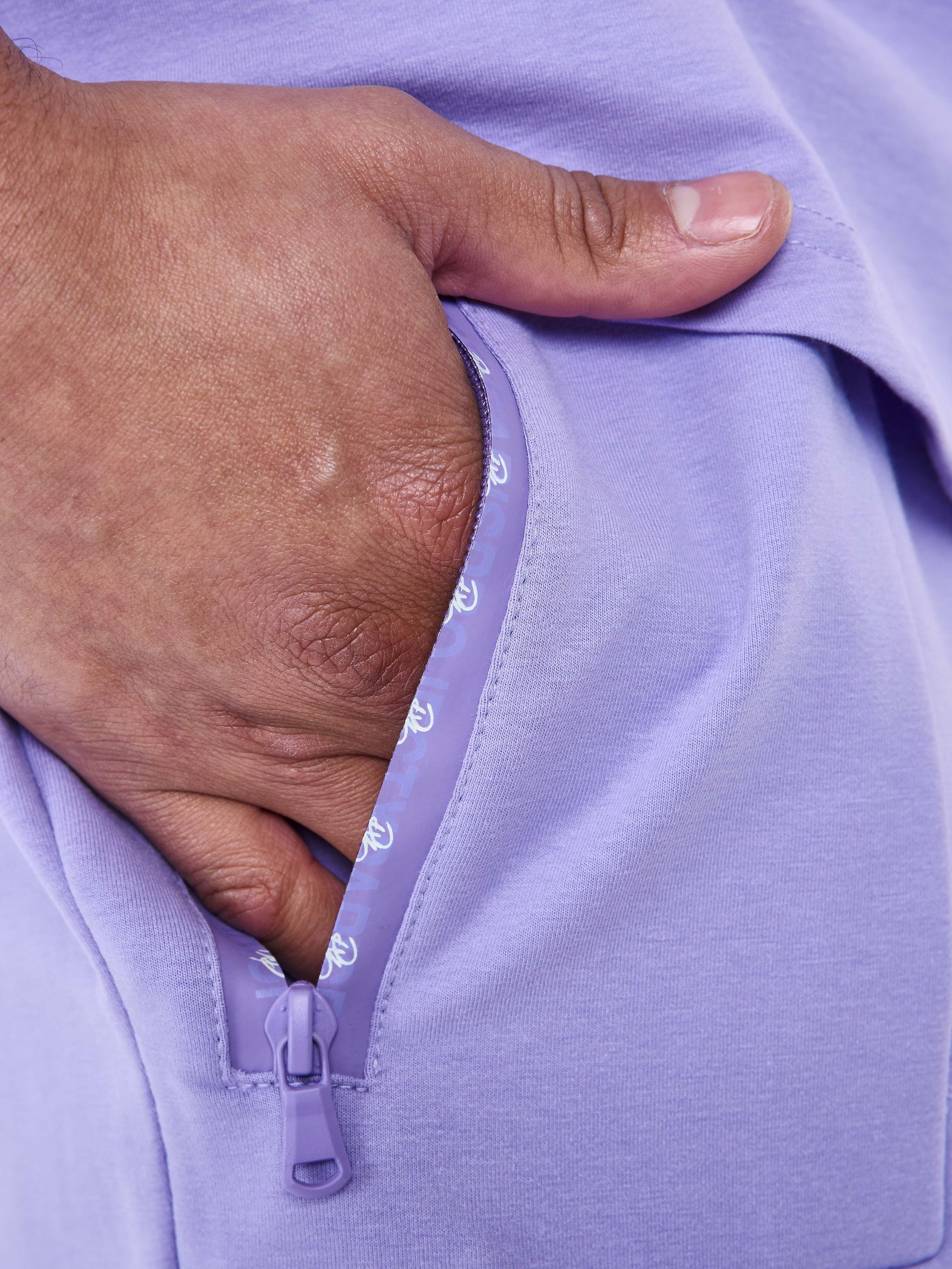 Short uni avec bande logo