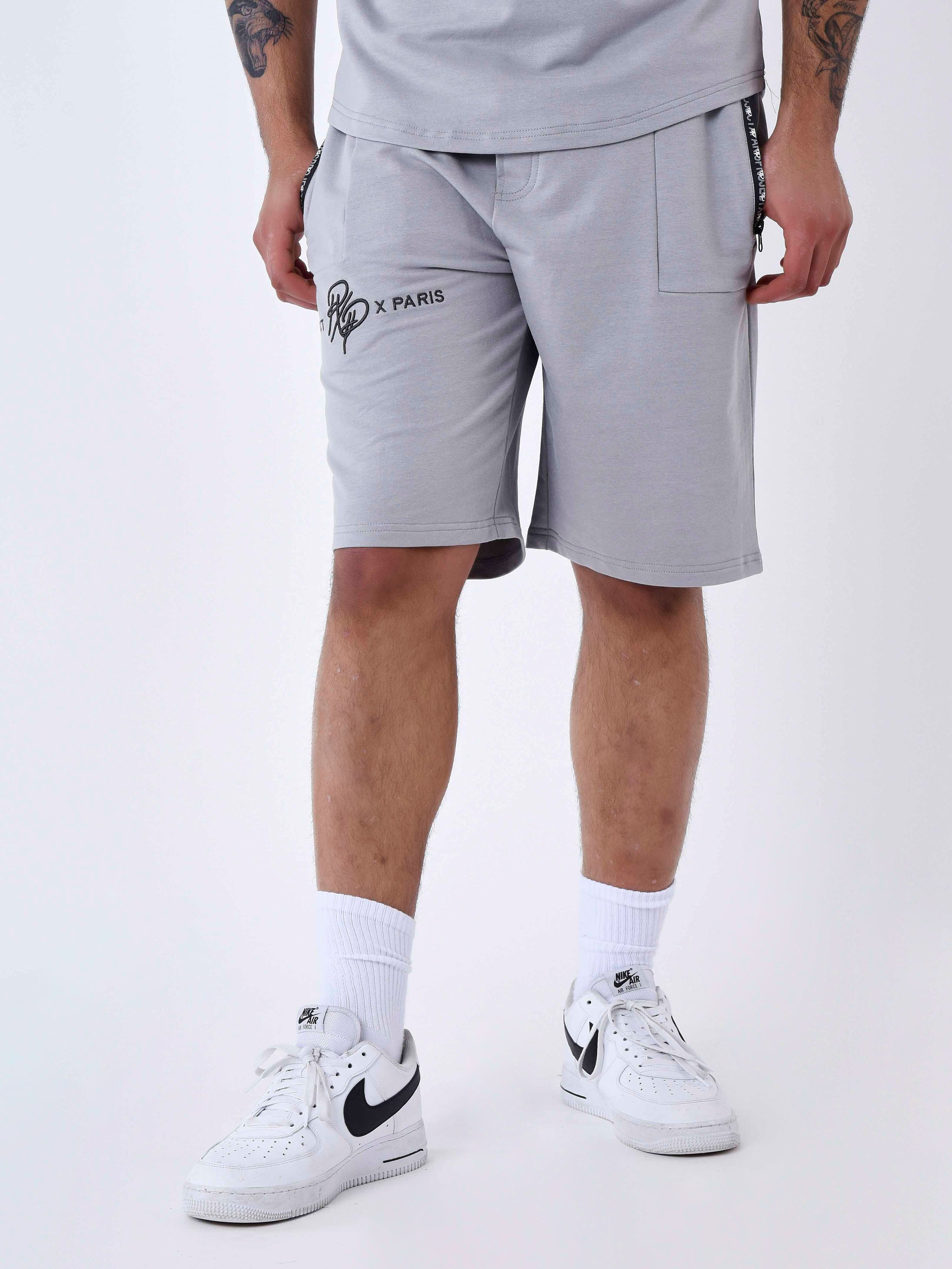 Short uni avec bande logo