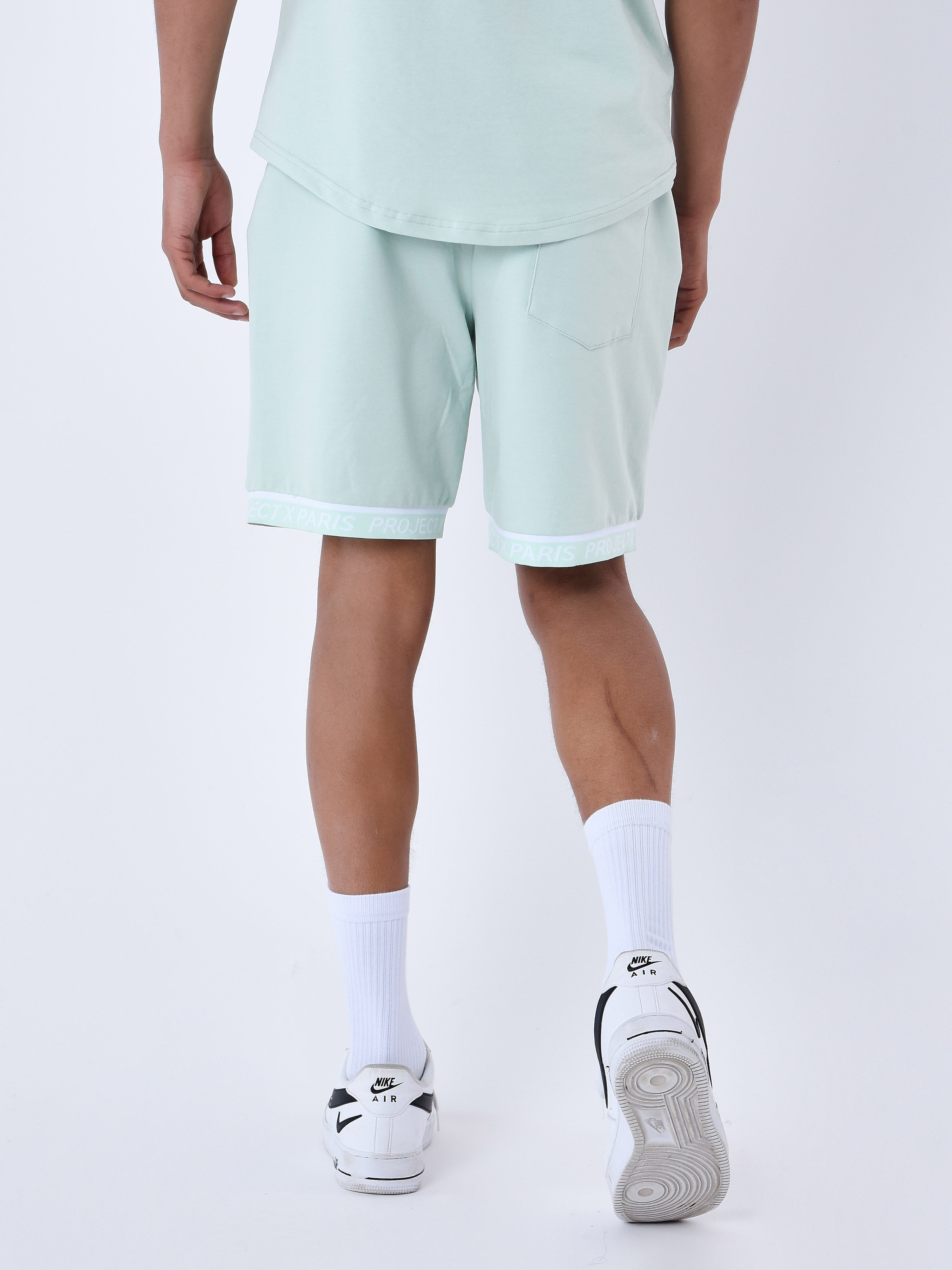 Short a bandes élastiques