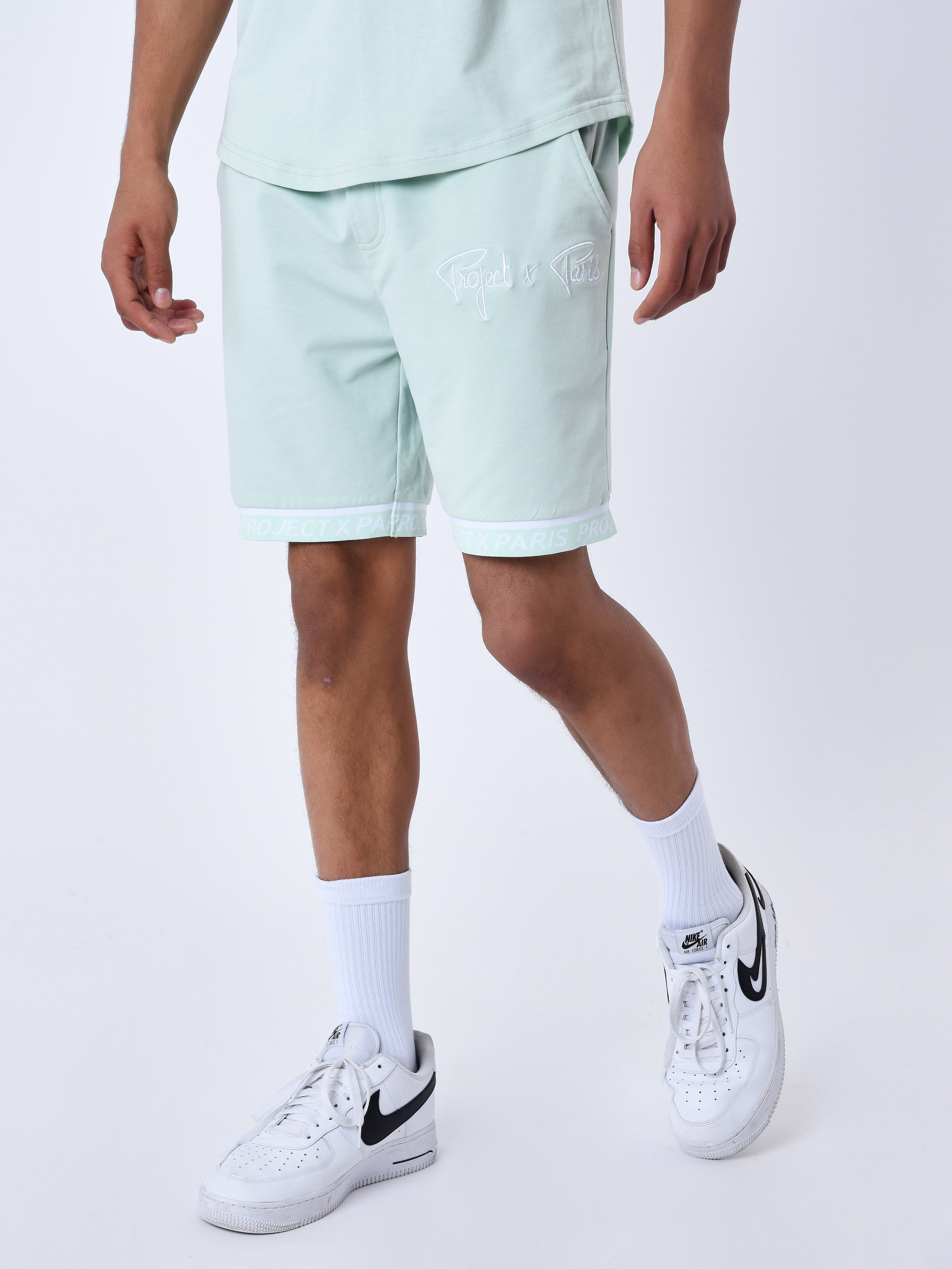 Short a bandes élastiques