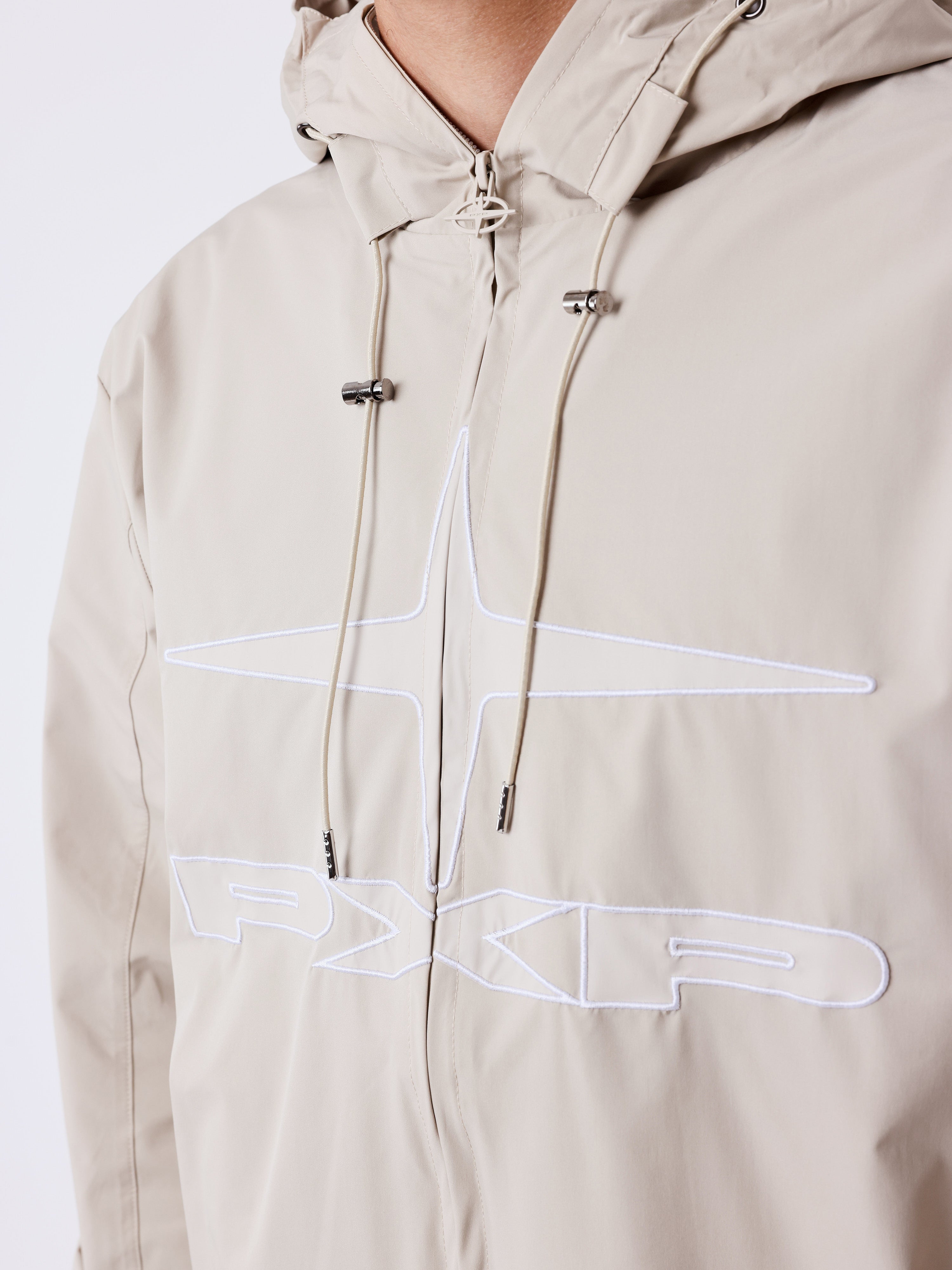 Veste zippé à capuche adventure