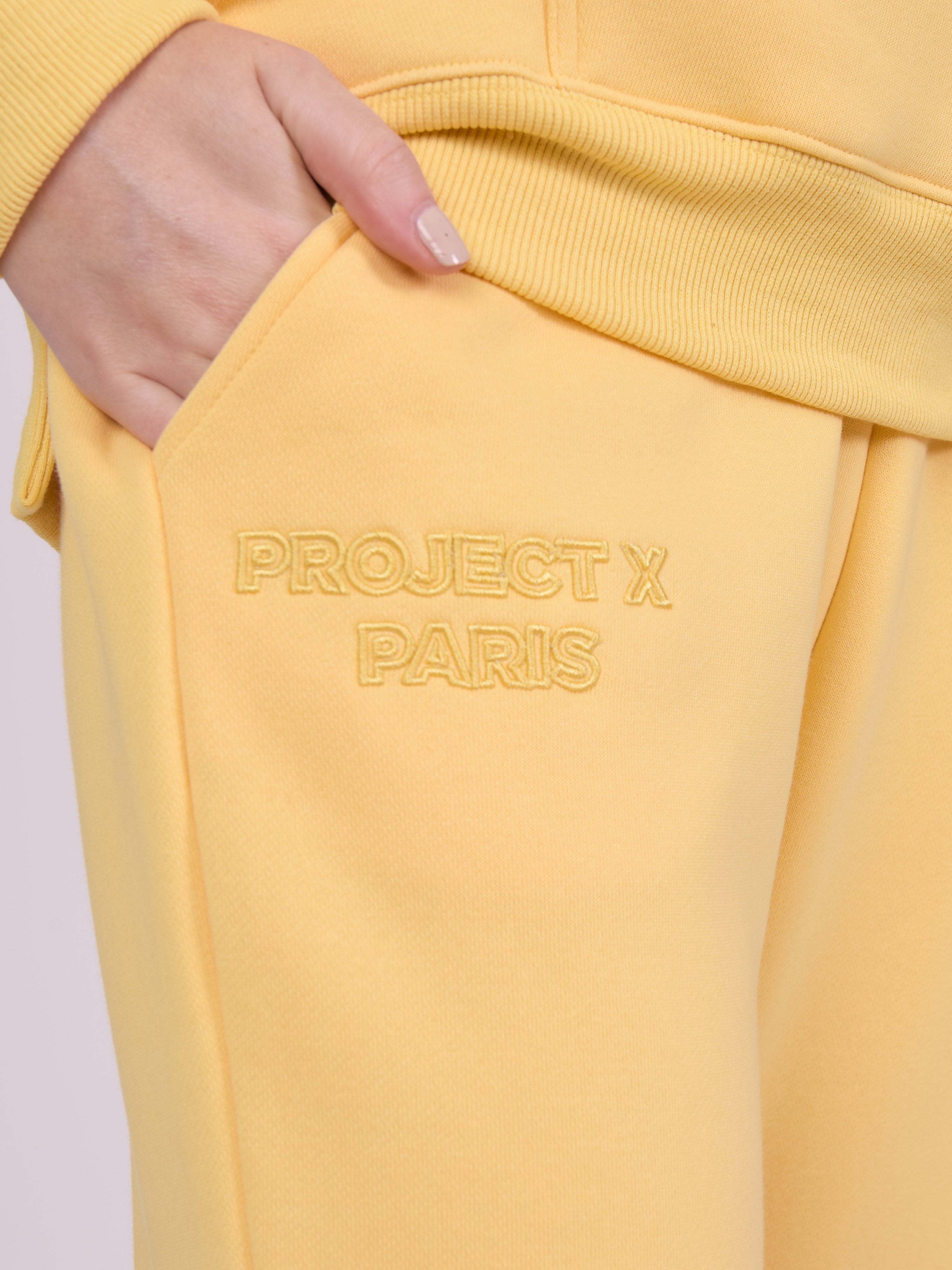 Bas de jogging broderie relief