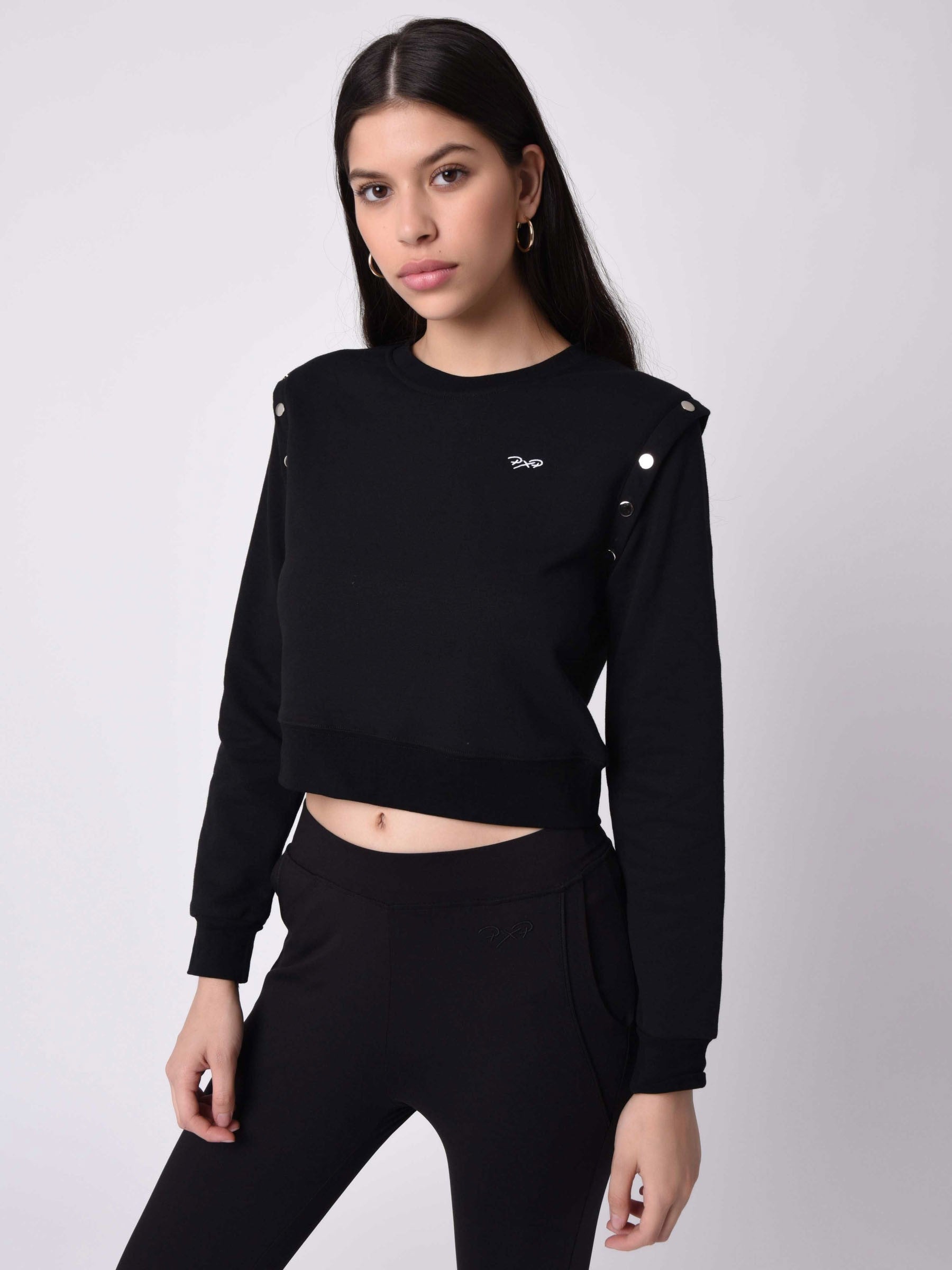 Sweat col rond bouton metal