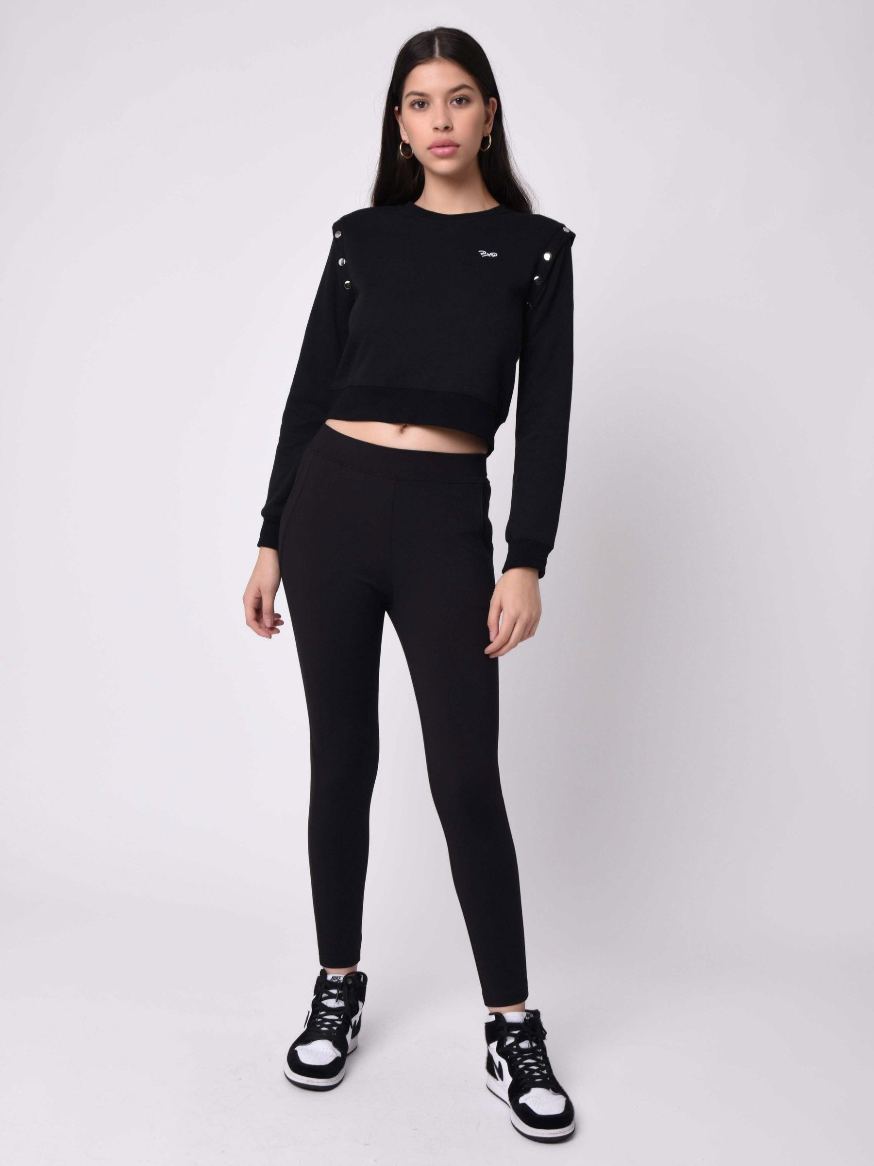 Sweat col rond bouton metal